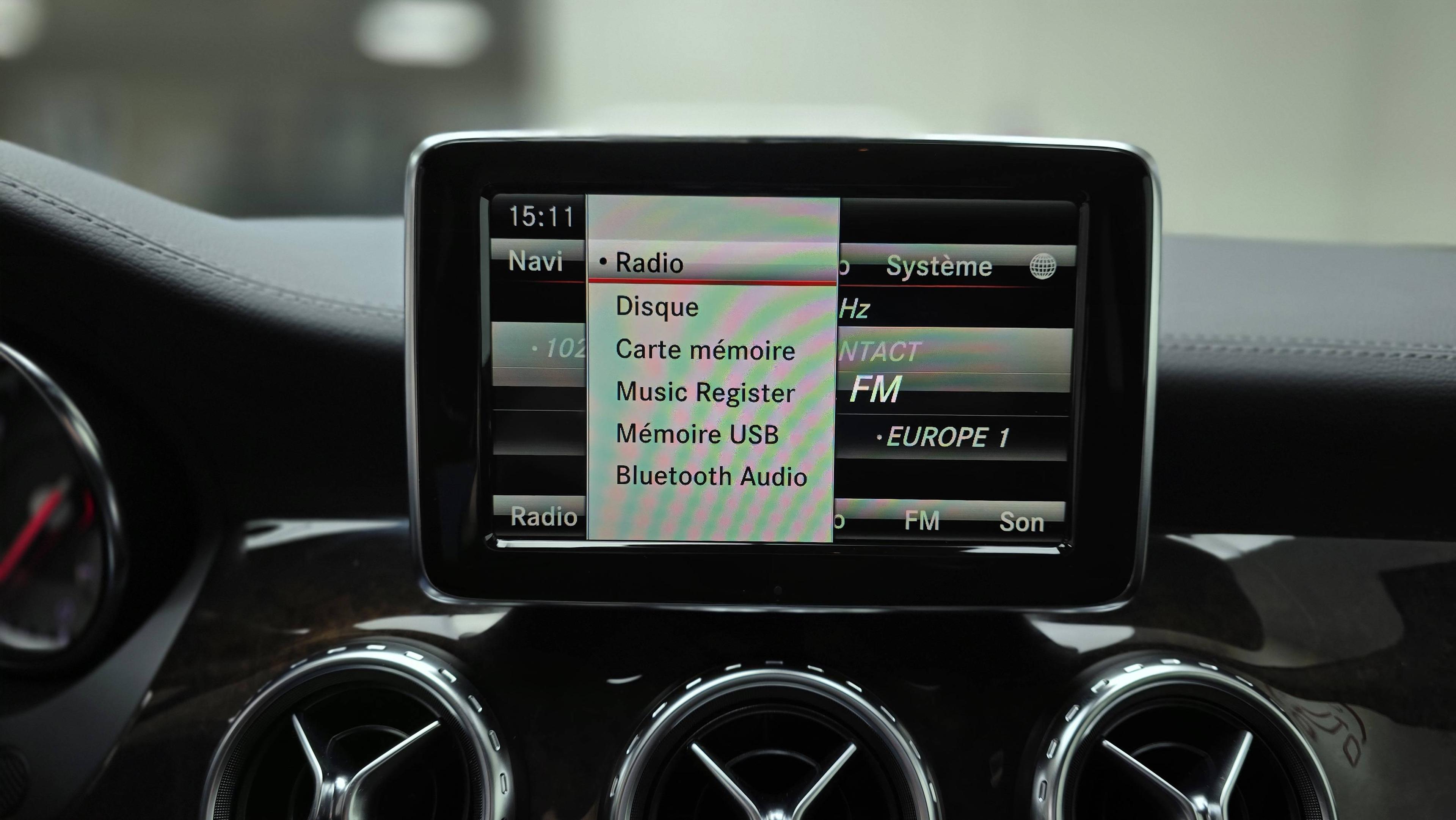 MERCEDES-BENZ CLASSE GLA