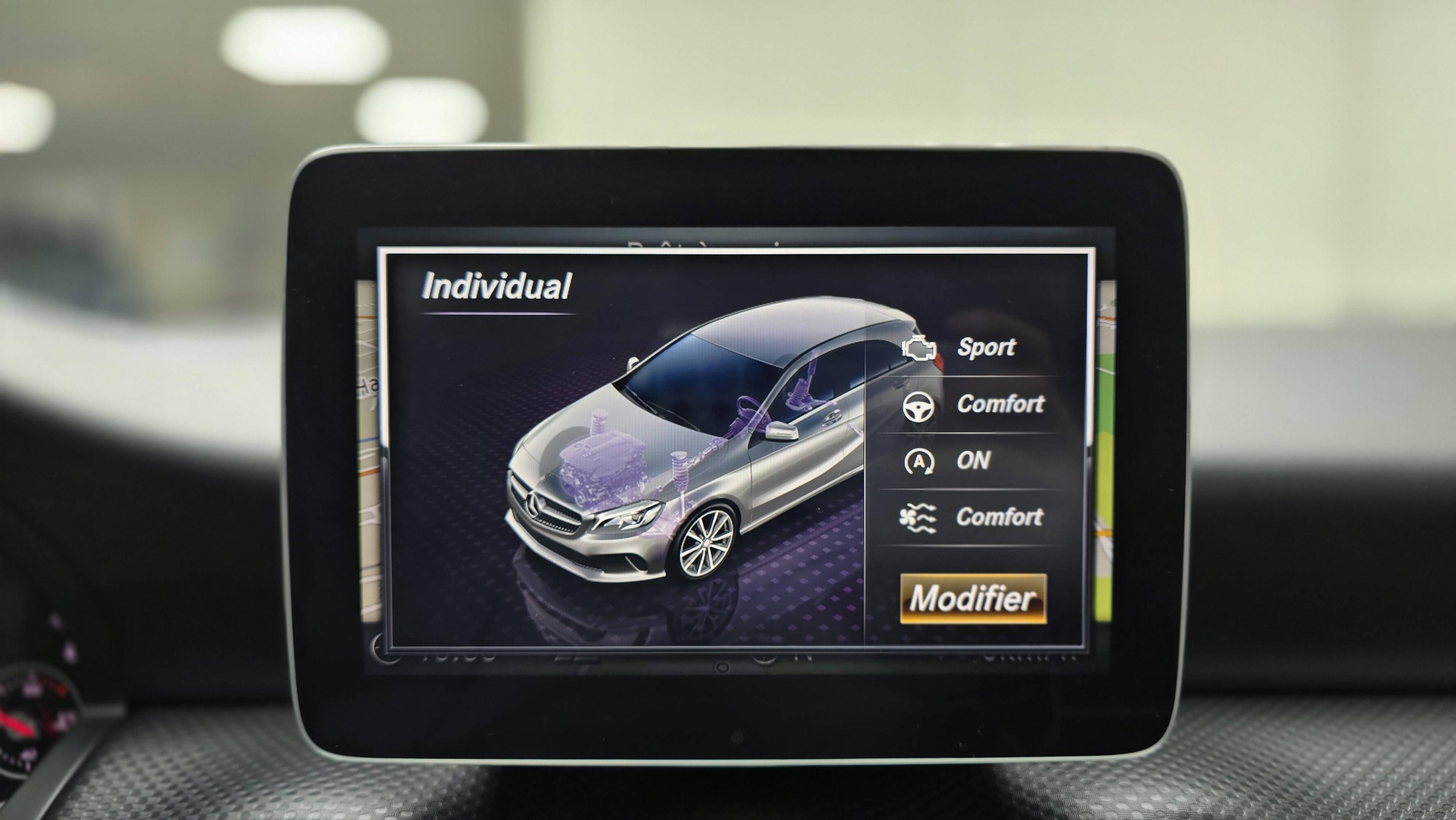 MERCEDES-BENZ CLASSE A